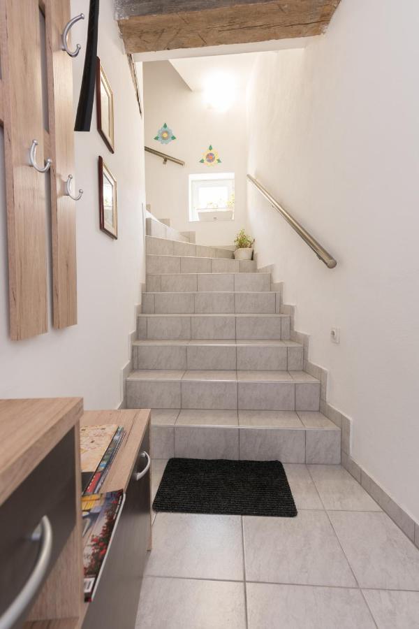 Apartmani Kod Marka Pozega Εξωτερικό φωτογραφία